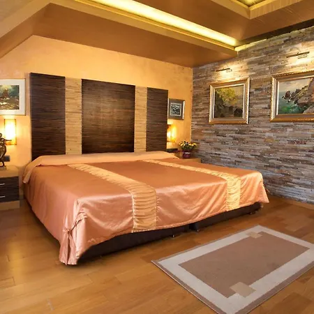 Otel Anel